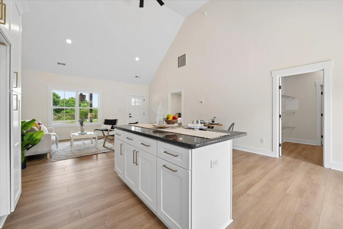 1488 Hickory Cove LN - Photo 11