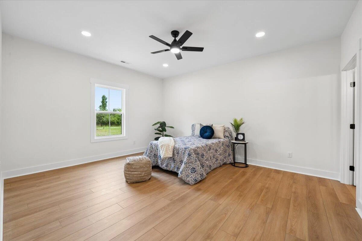 1488 Hickory Cove LN - Photo 13