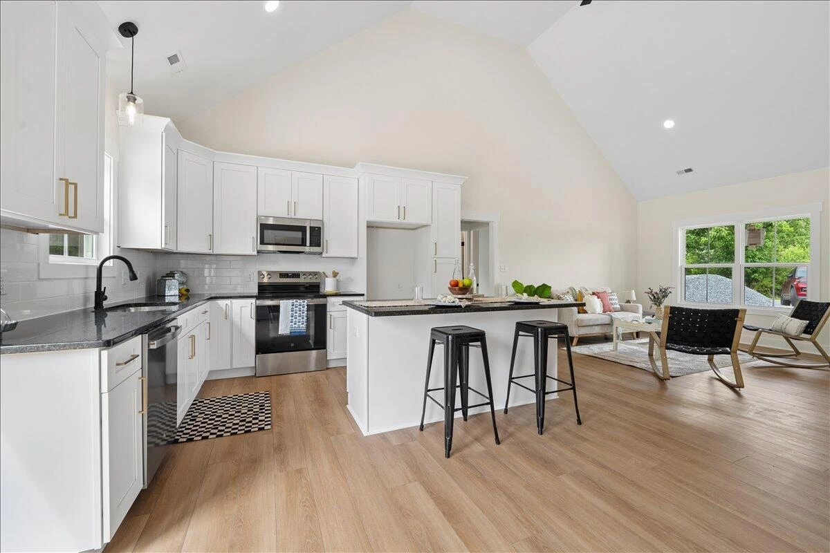 1488 Hickory Cove LN - Photo 9