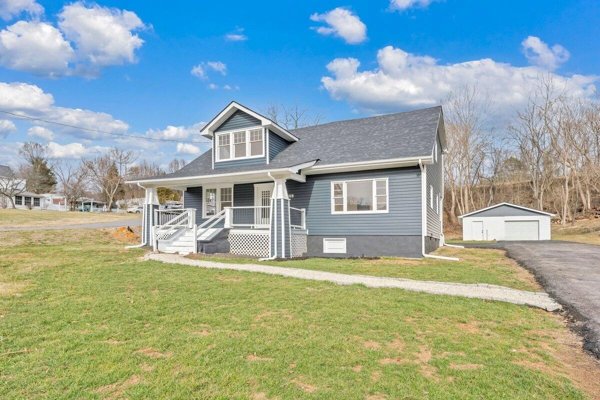 3808 Oldtown RD - Photo 2