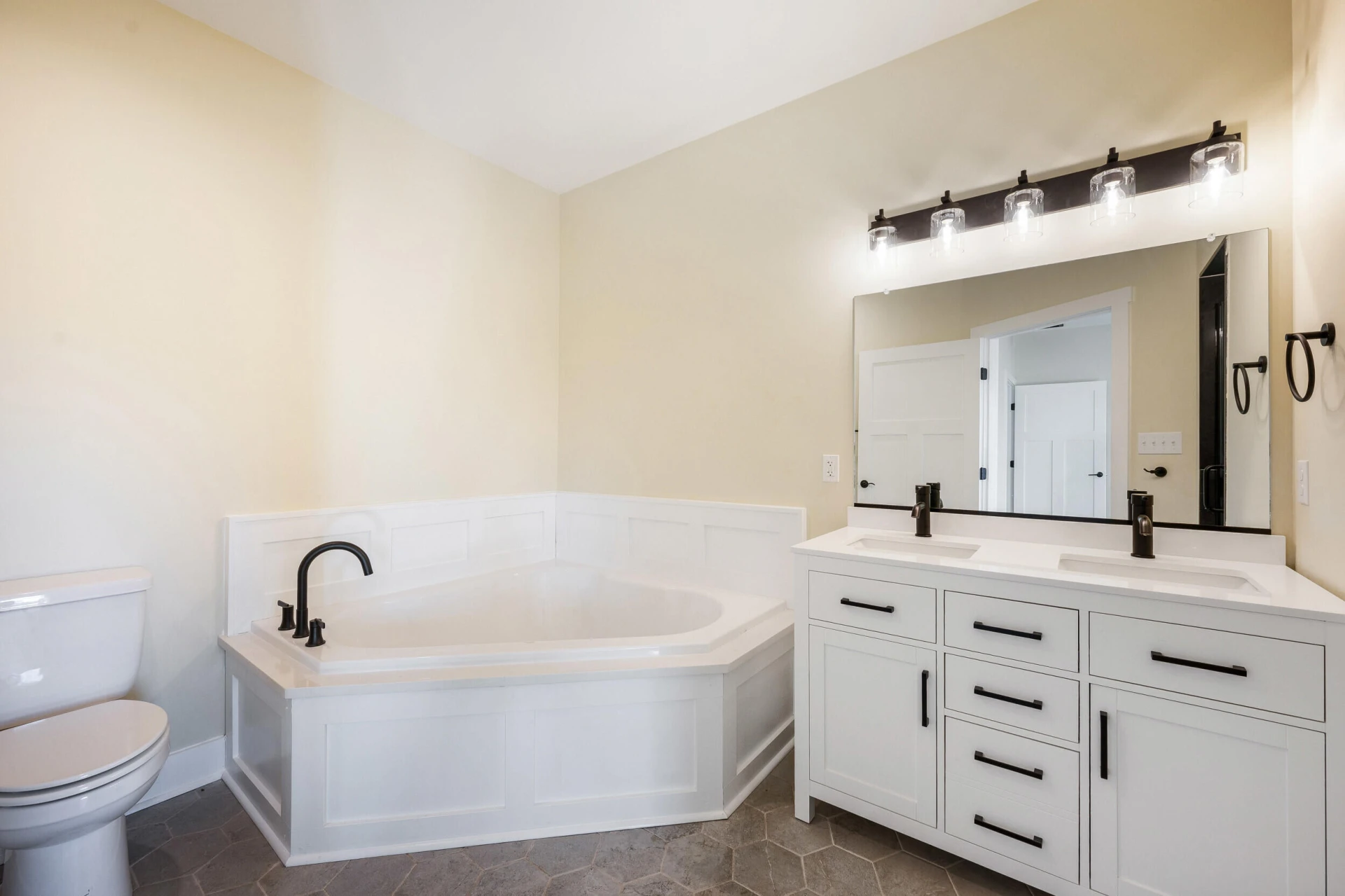 520 Raflo Place AVE - Photo 29