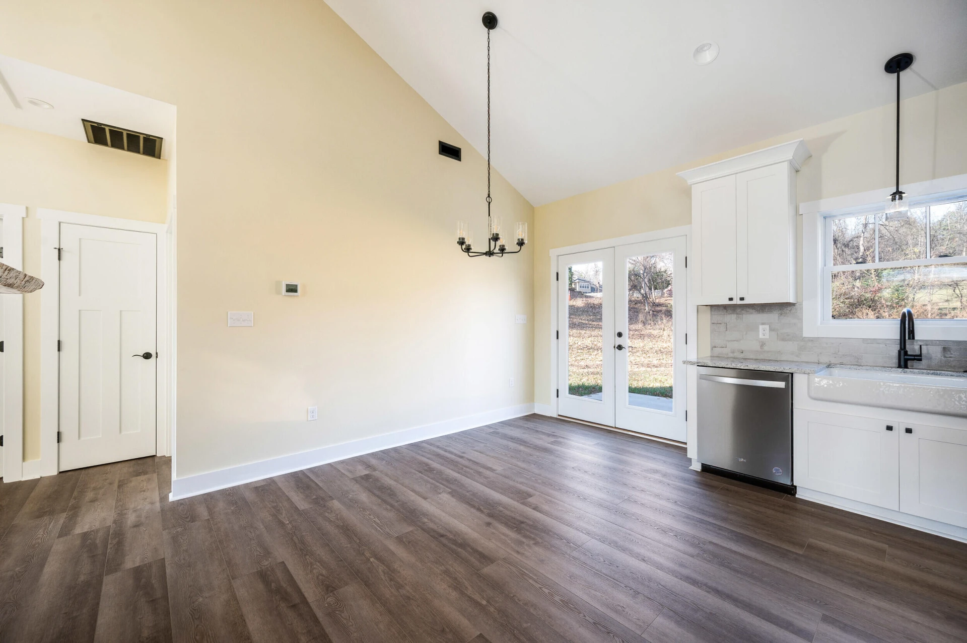 520 Raflo Place AVE - Photo 10