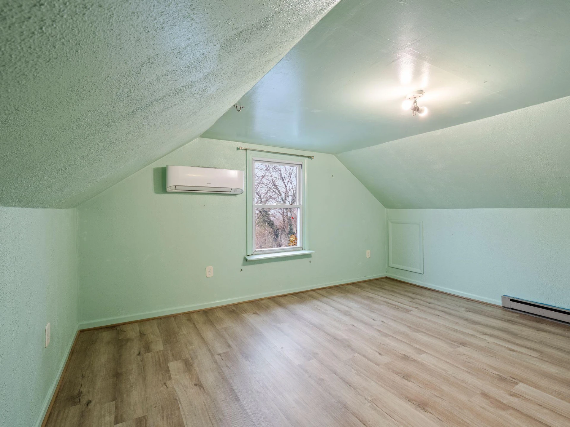 2435 Denniston AVE SW - Photo 20