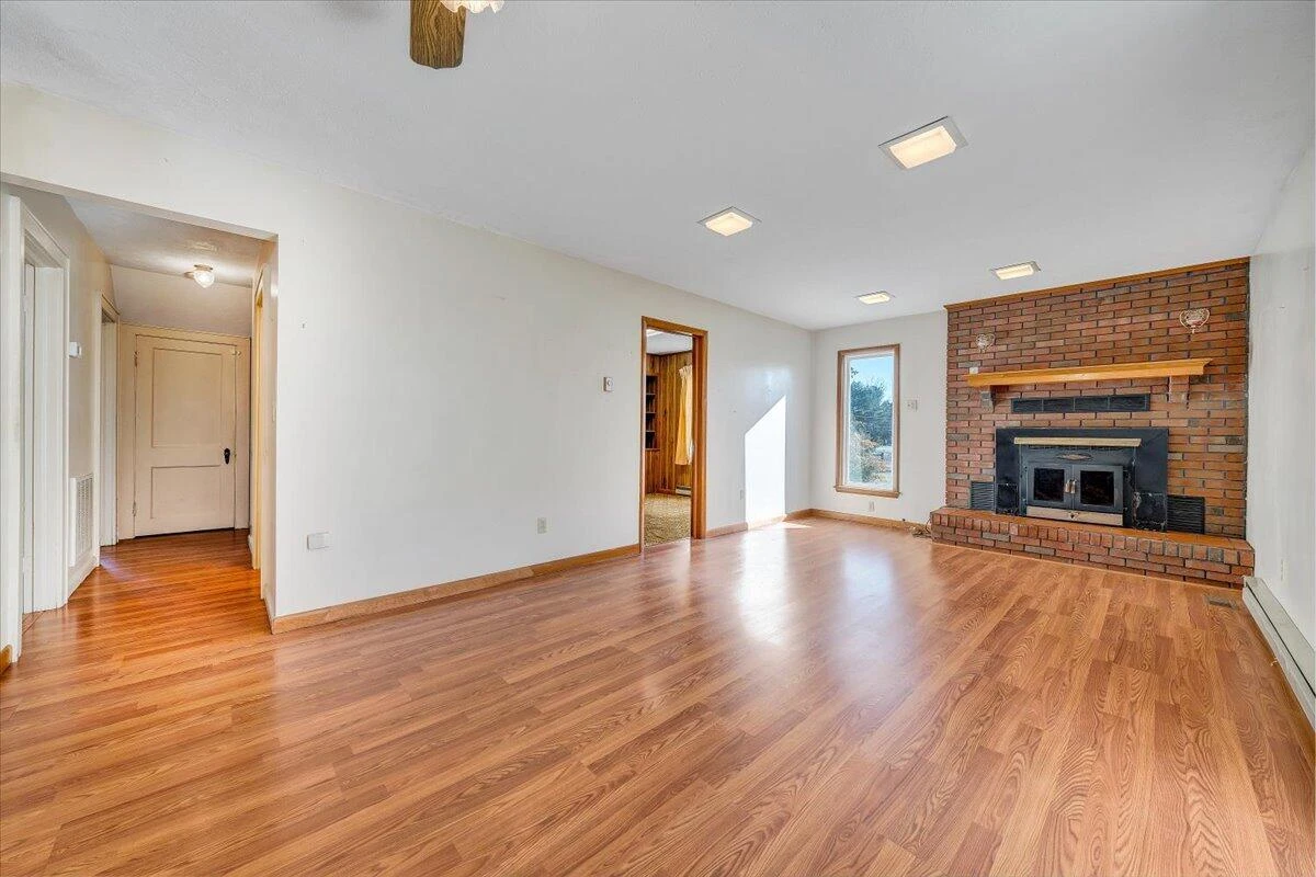 1859 Fort Chiswell RD - Photo 18