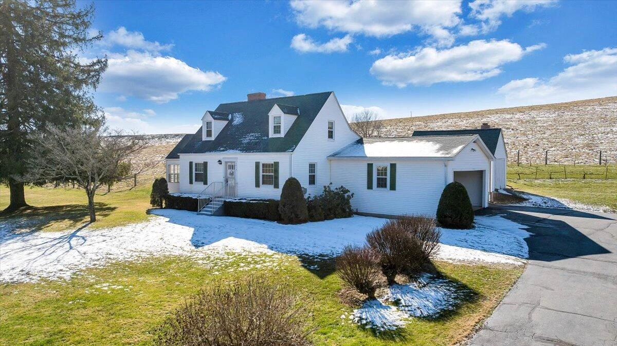 1859 Fort Chiswell RD - Photo 3
