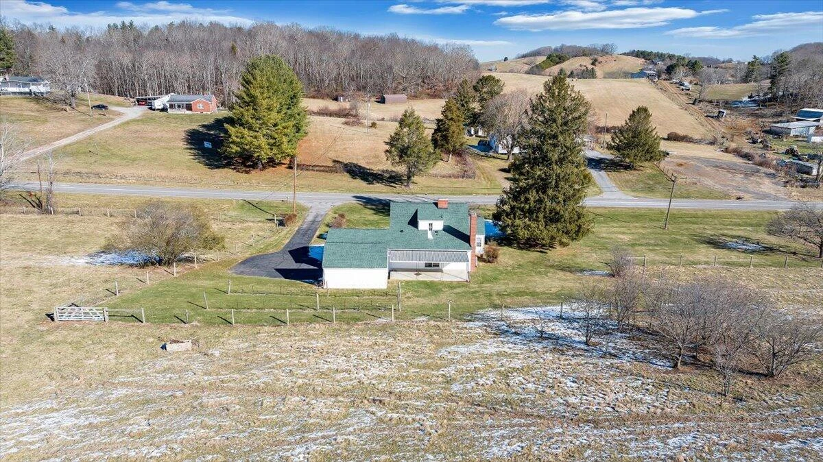 1859 Fort Chiswell RD - Photo 49
