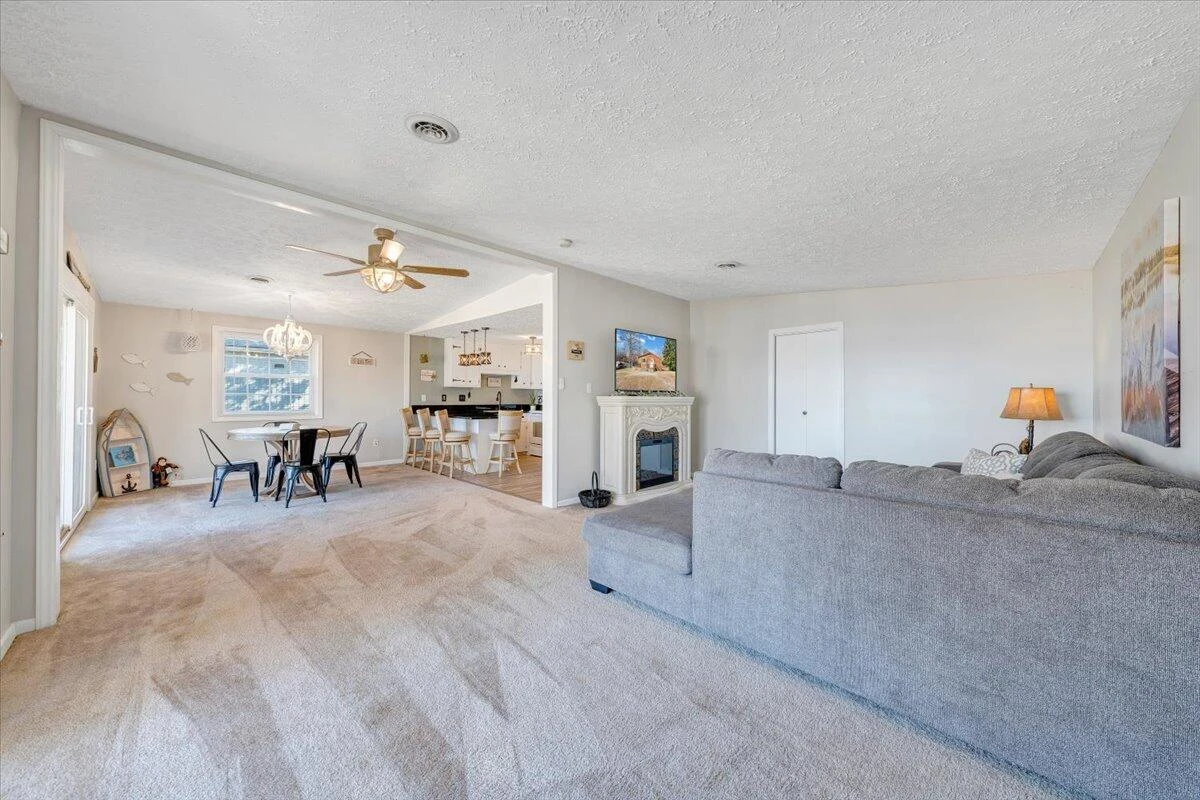 1111 Jefferson Dock RD - Photo 13