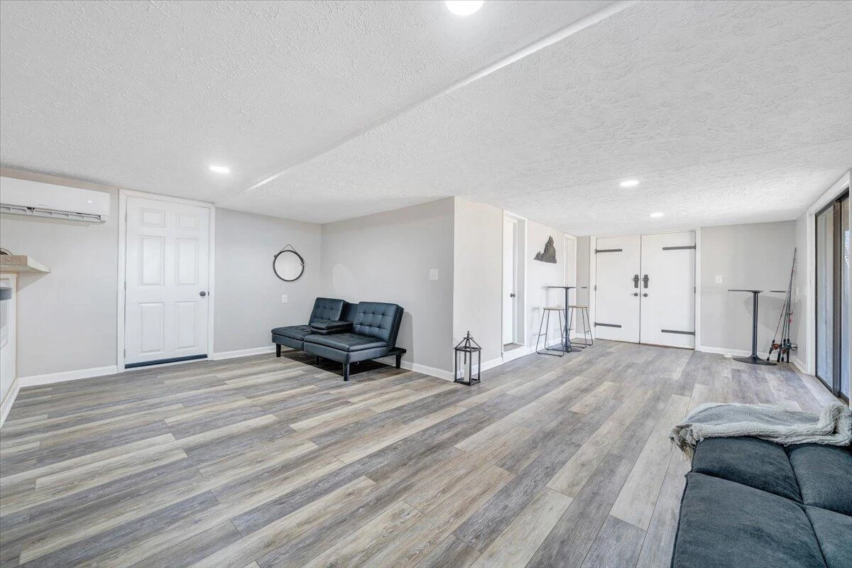 1111 Jefferson Dock RD - Photo 28