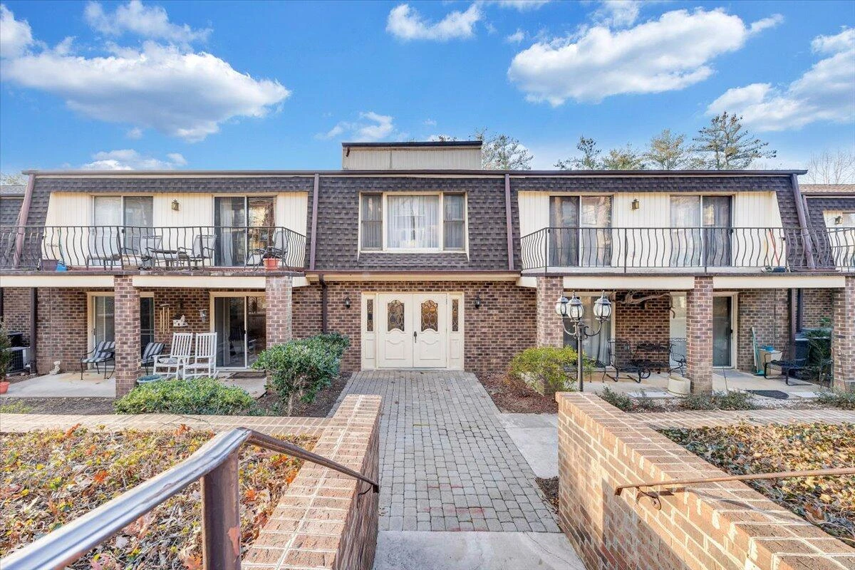 3400 Kim CT #A20