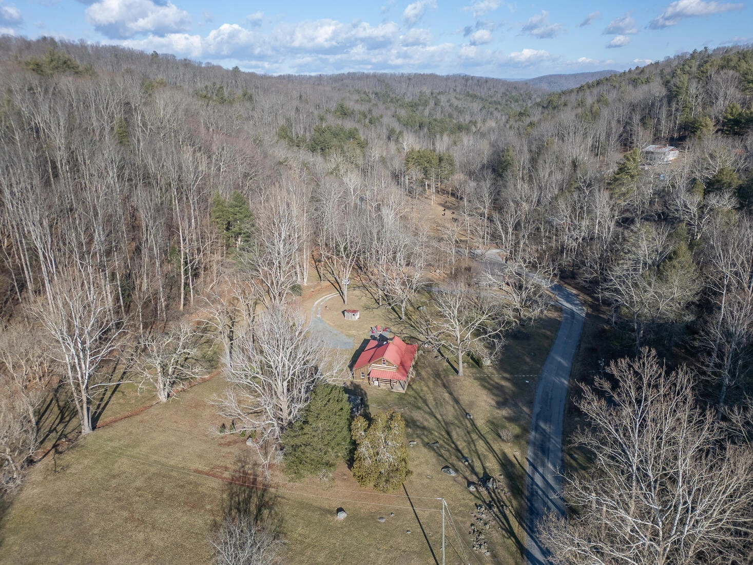6102 Jennings Creek RD - Photo 6
