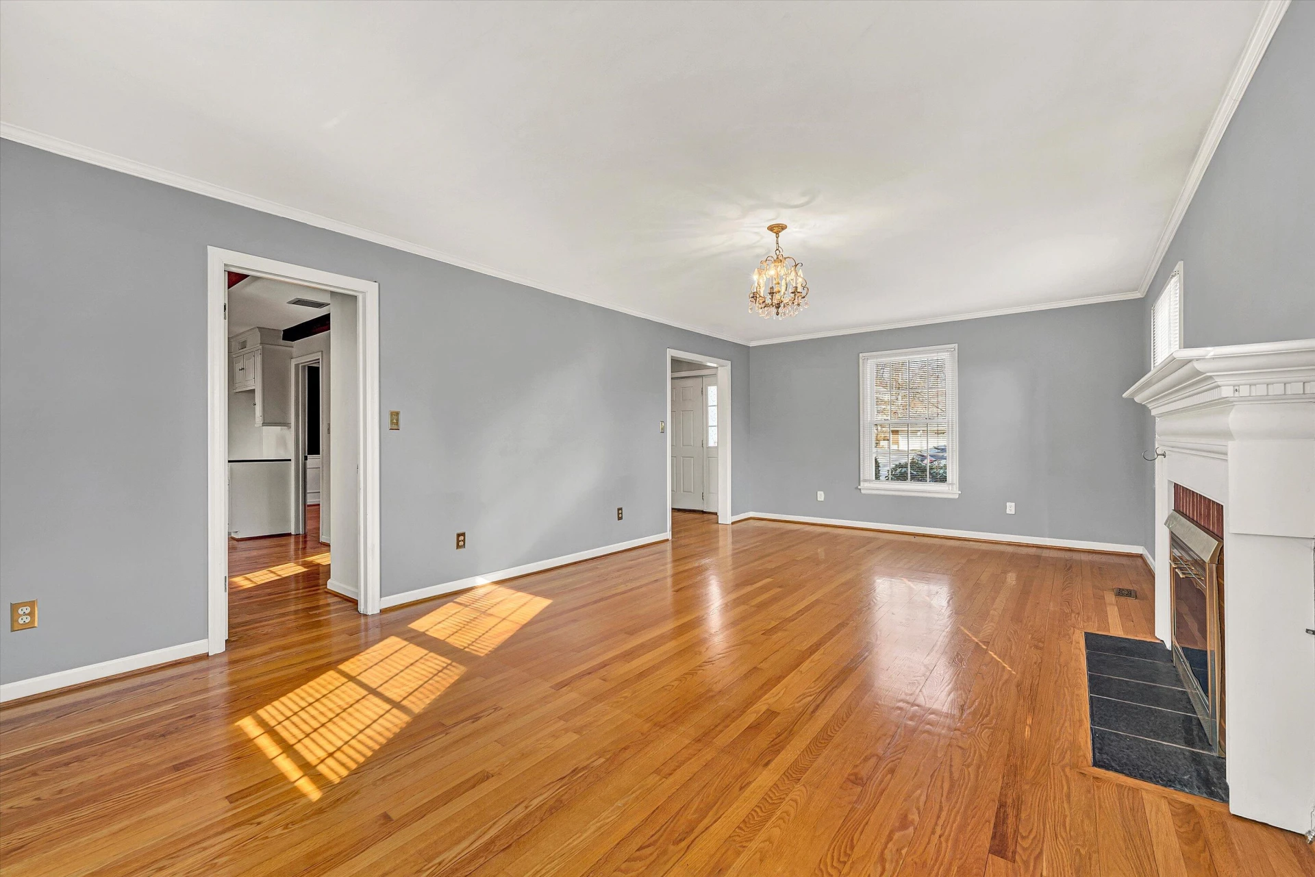 3034 Tree Top LN - Photo 13