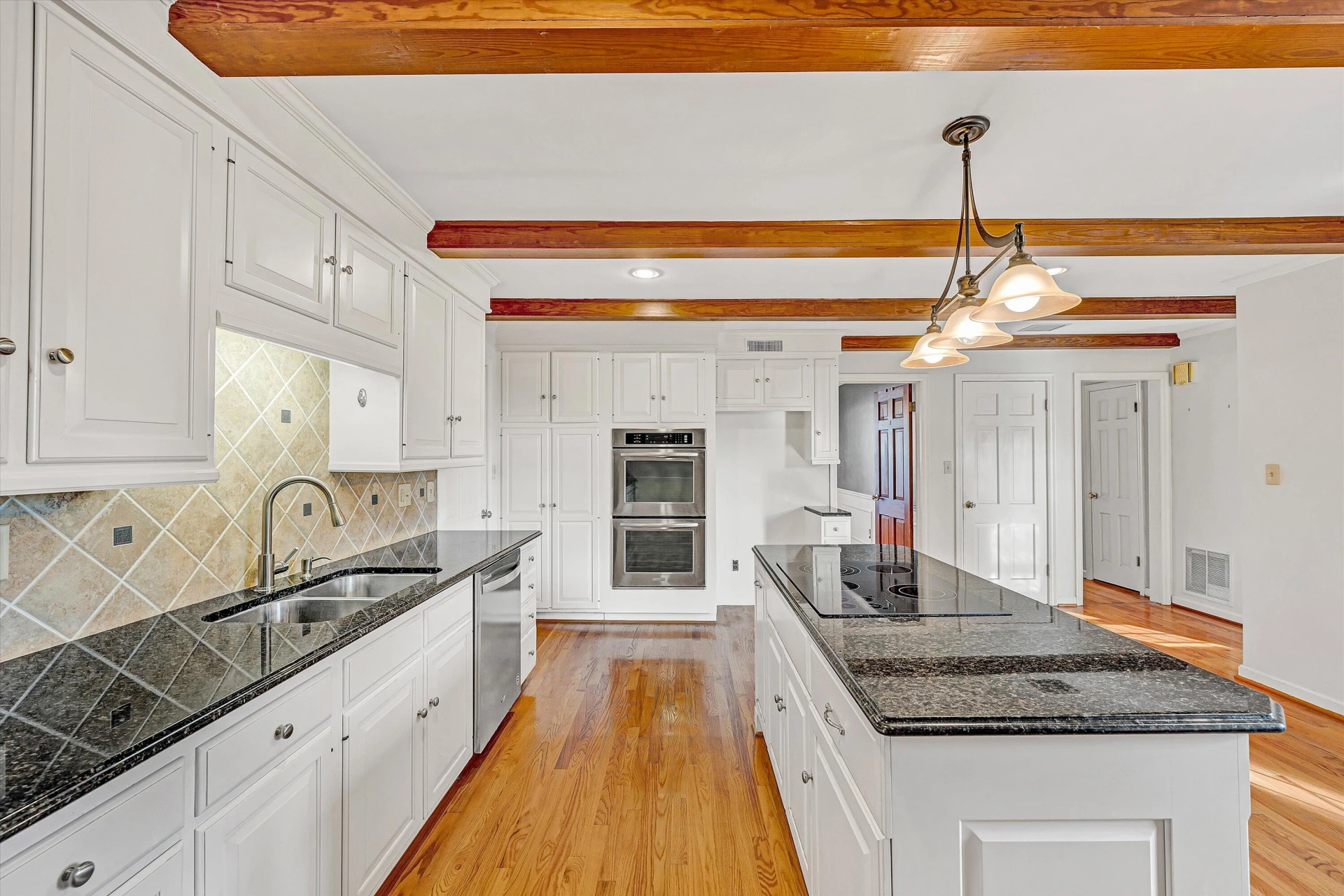 3034 Tree Top LN - Photo 16