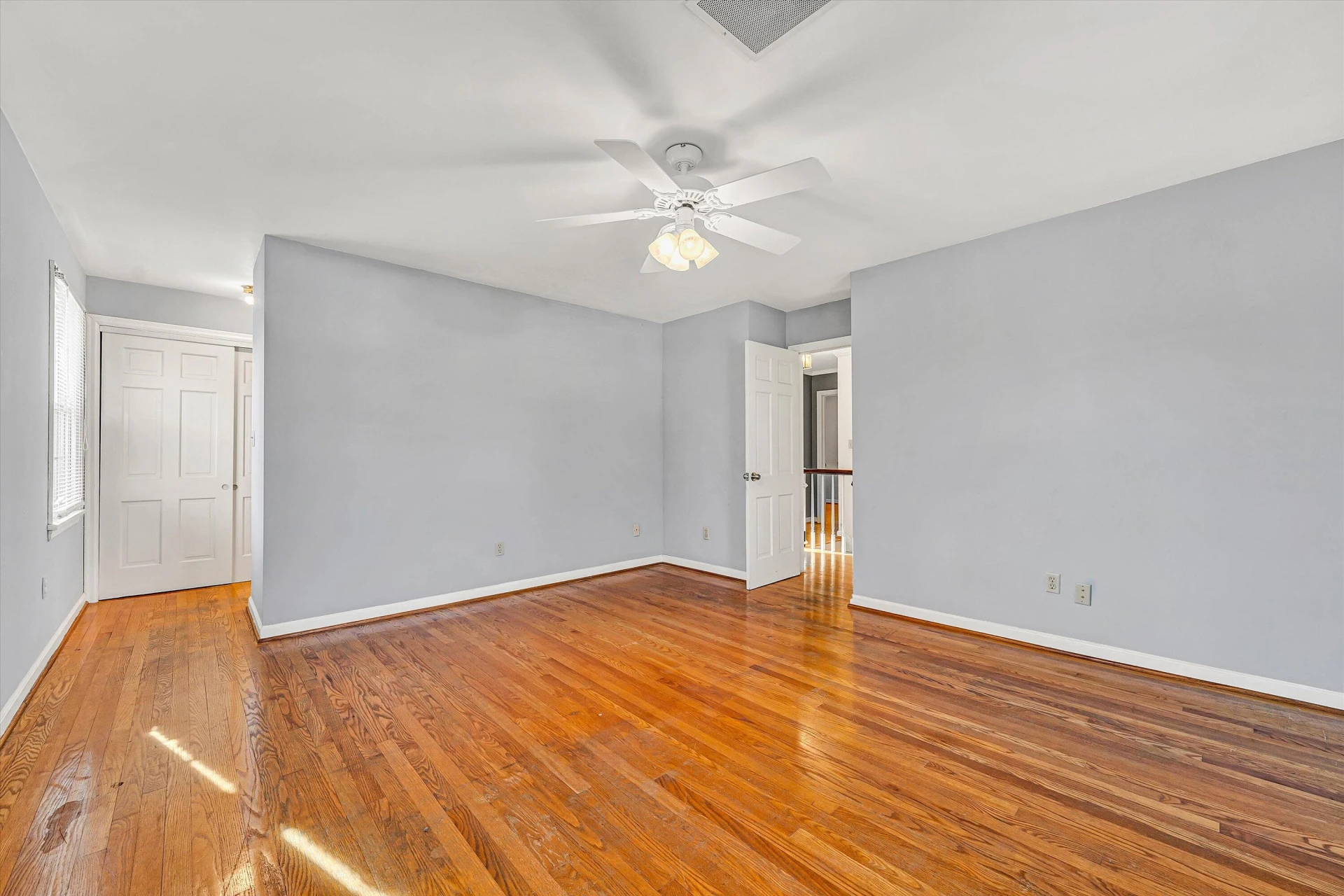 3034 Tree Top LN - Photo 27