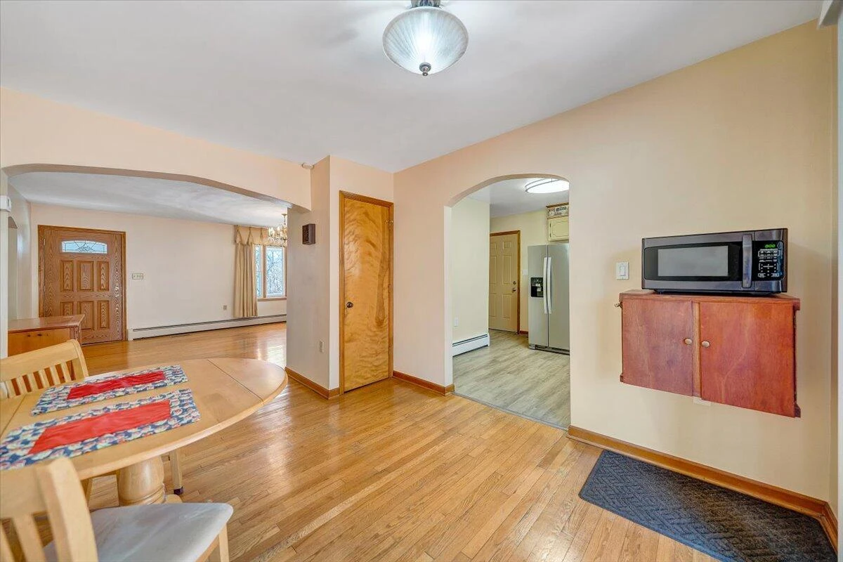 5292 Amanda LN - Photo 13