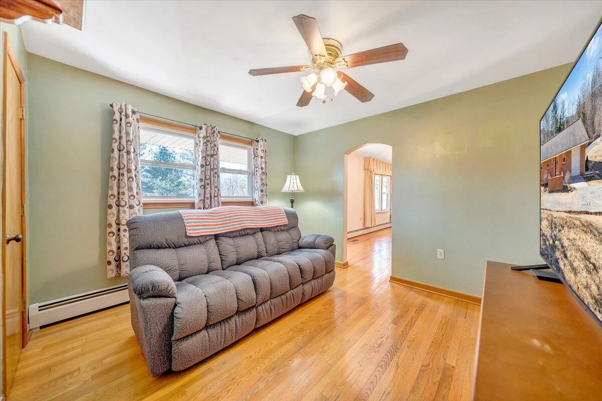 5292 Amanda LN - Photo 19