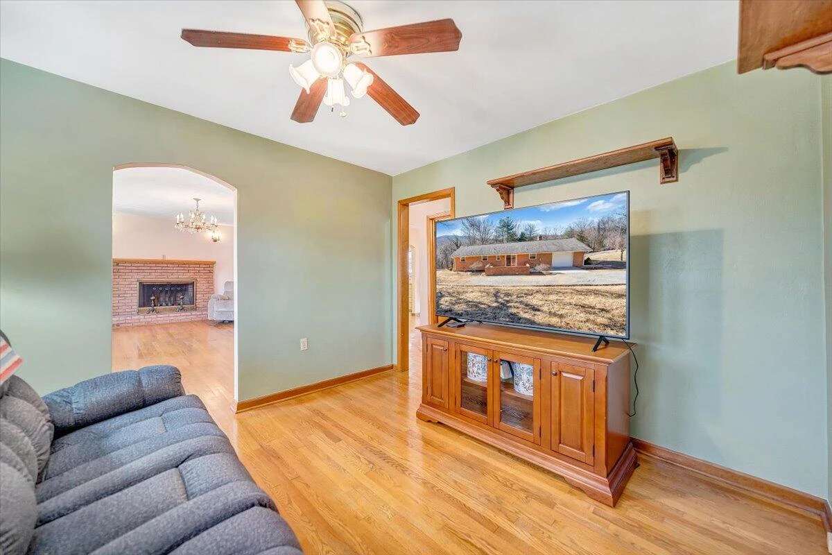 5292 Amanda LN - Photo 20
