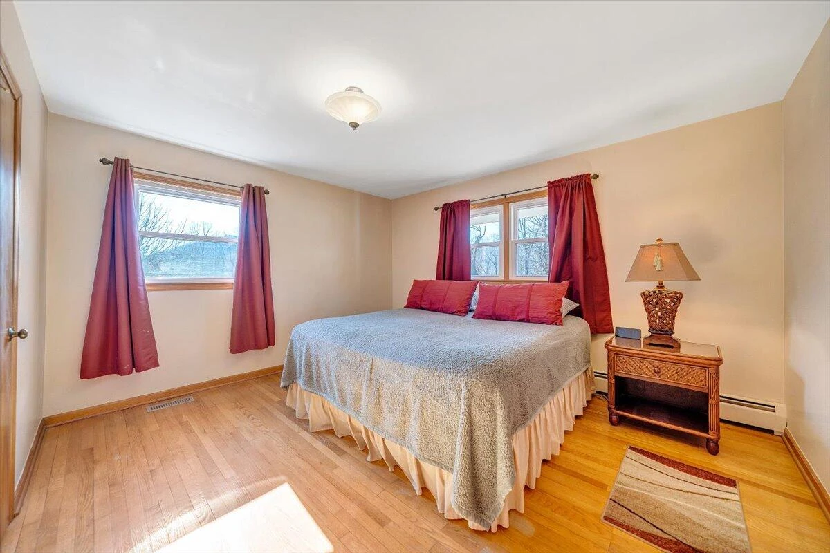 5292 Amanda LN - Photo 21