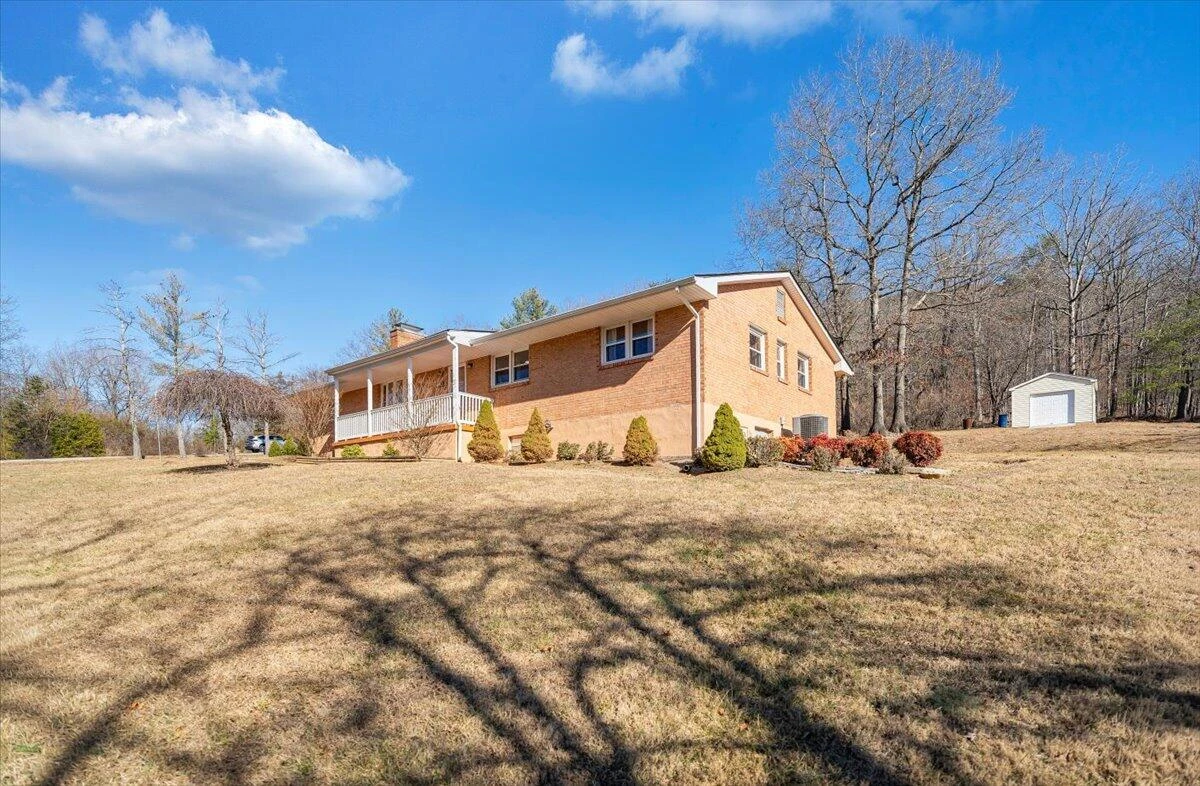 5292 Amanda LN - Photo 72