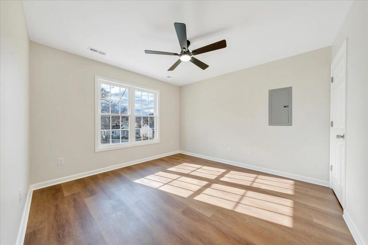1814 Riverdale RD SE - Photo 17