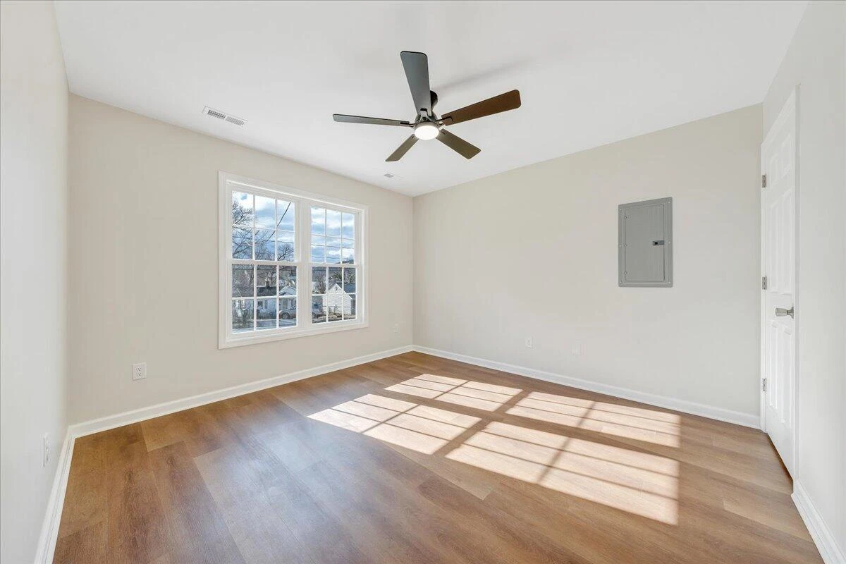 1814 Riverdale RD SE - Photo 18