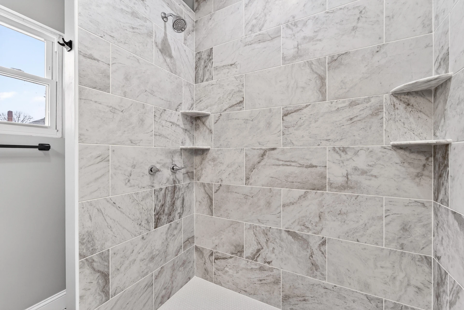 1015 Rugby BLVD NW - Photo 19