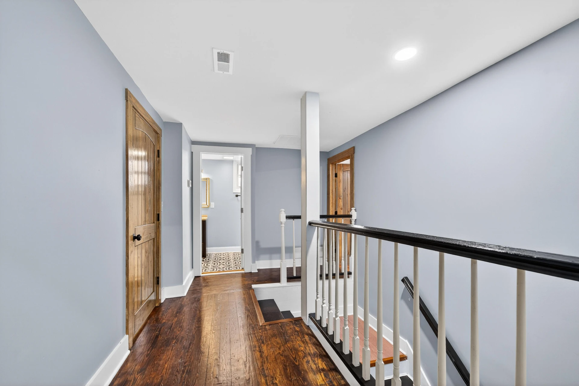 1015 Rugby BLVD NW - Photo 25