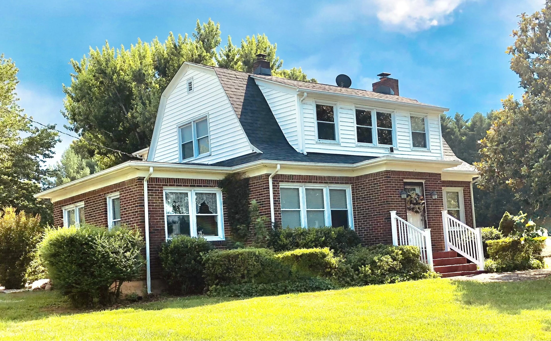 1818 Burnt Chimney RD