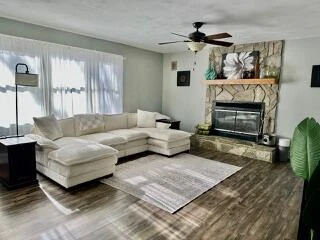 1818 Burnt Chimney RD - Photo 20