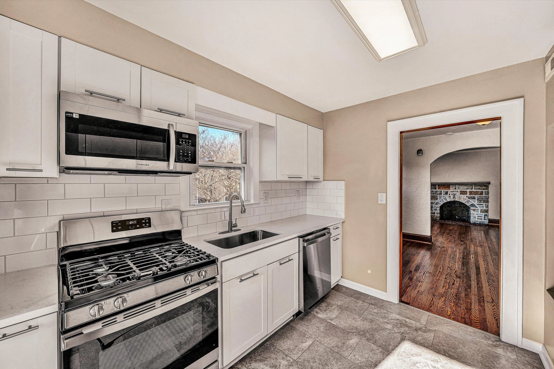 2715 Oakland BLVD NW - Photo 16
