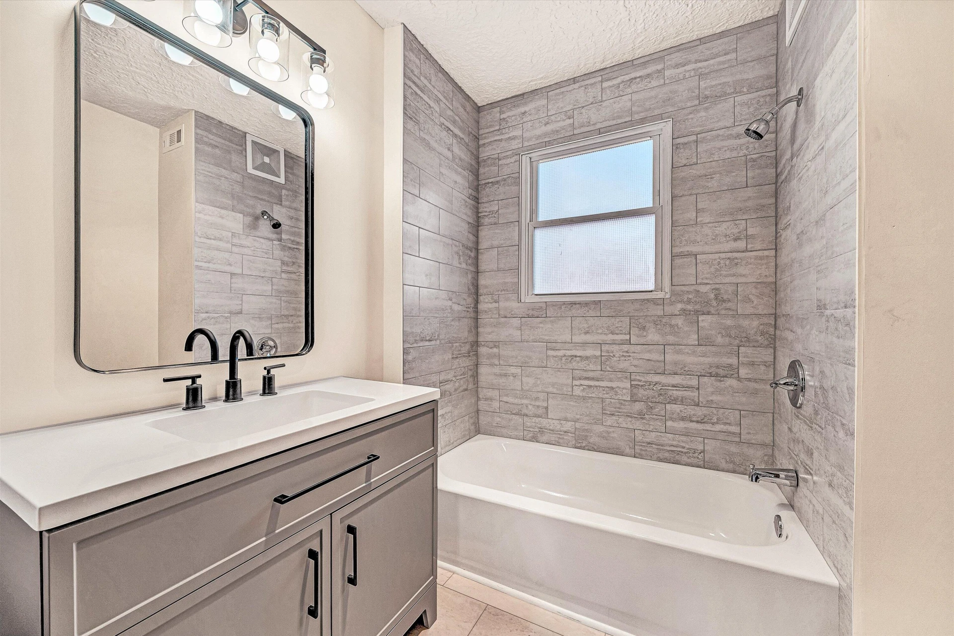 2715 Oakland BLVD NW - Photo 24