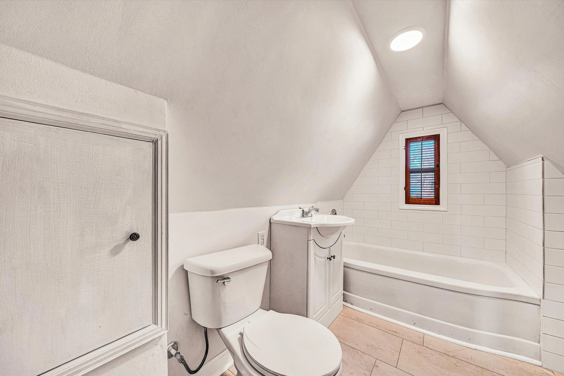 2715 Oakland BLVD NW - Photo 32
