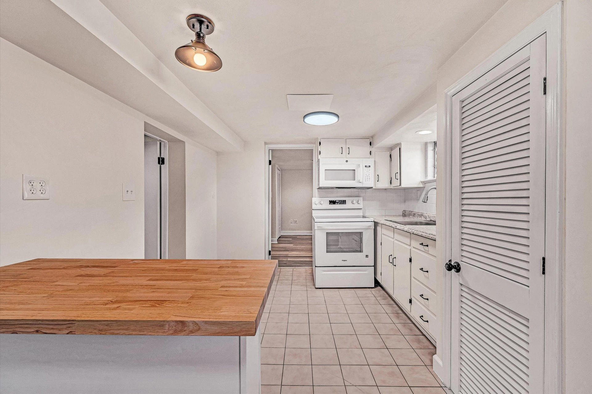 2715 Oakland BLVD NW - Photo 43