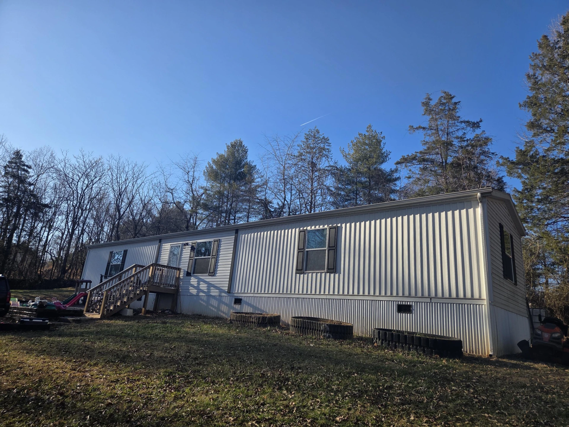 625 Jamestown RD