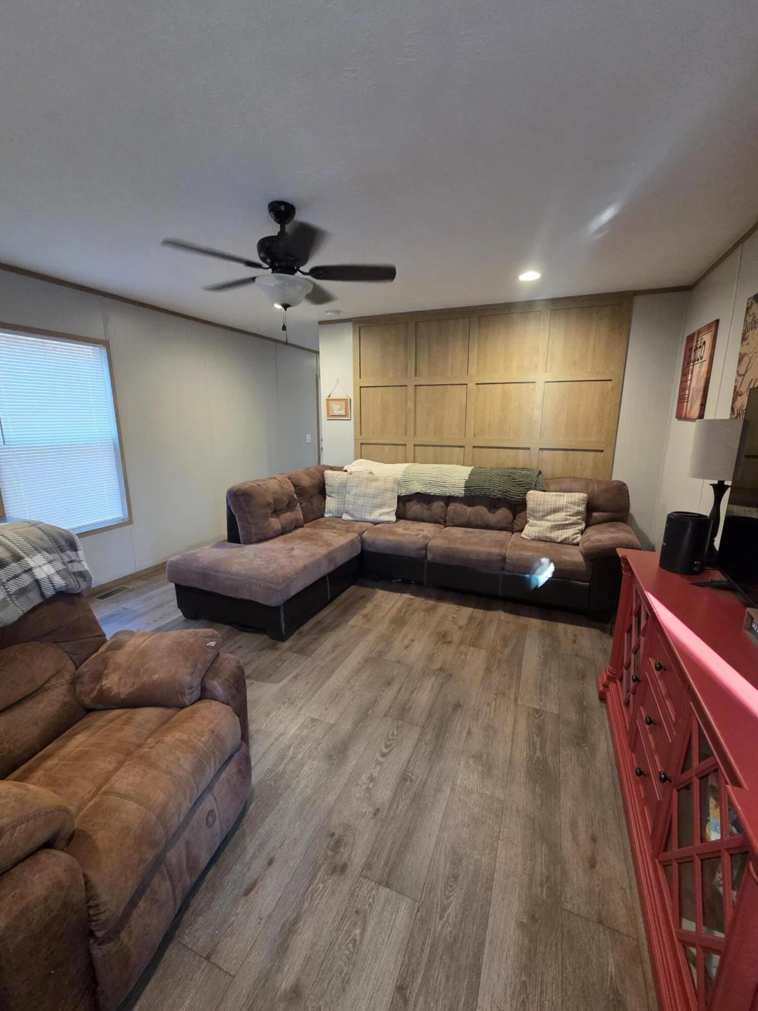 625 Jamestown RD - Photo 2