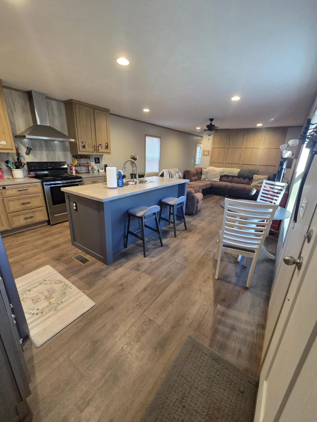 625 Jamestown RD - Photo 3