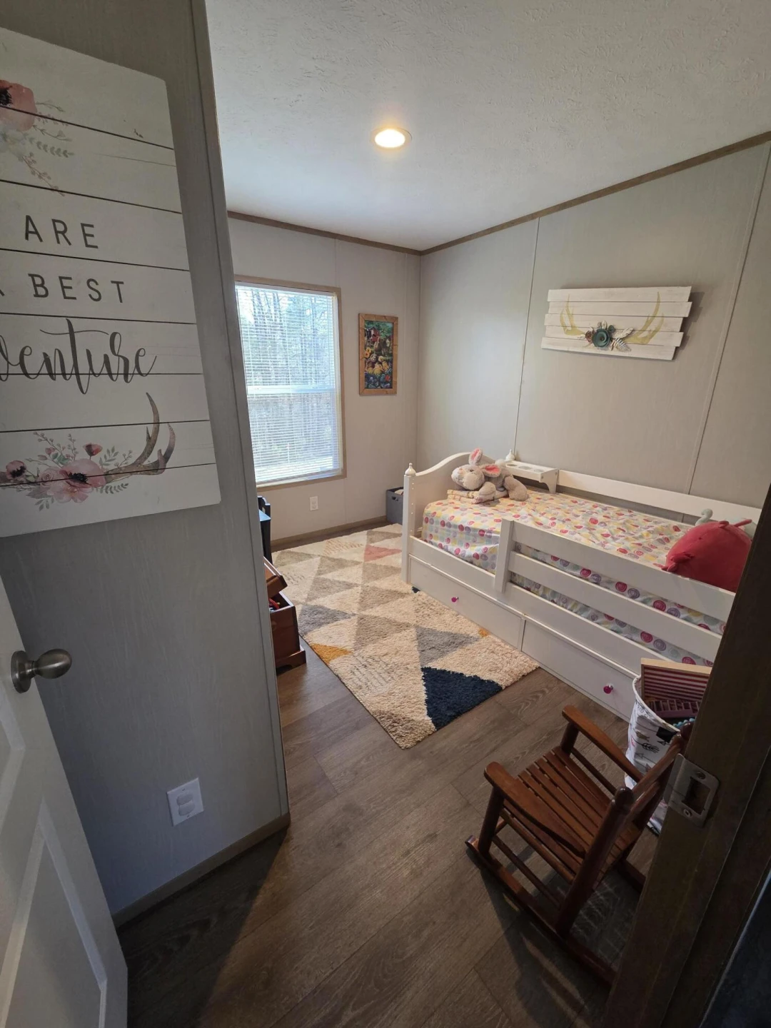625 Jamestown RD - Photo 6