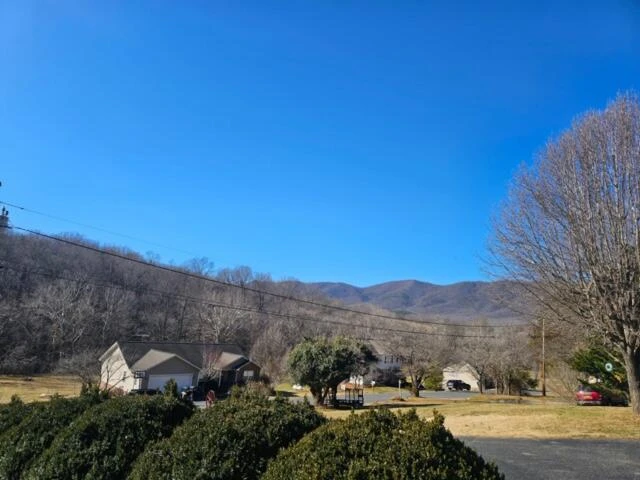 1650 Haymakertown RD - Photo 19