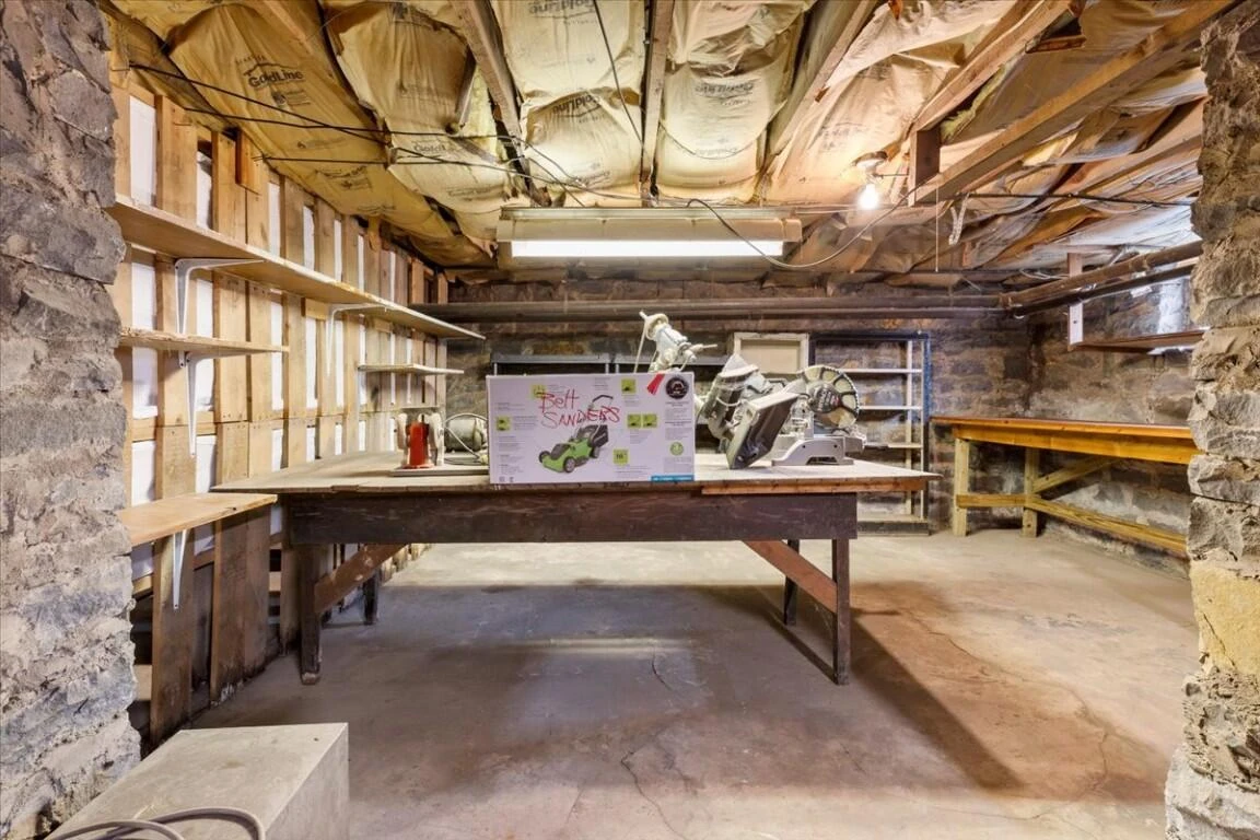 36 NW 8th ST NW - Photo 37