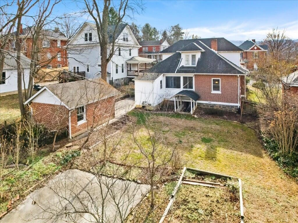 36 NW 8th ST NW - Photo 56