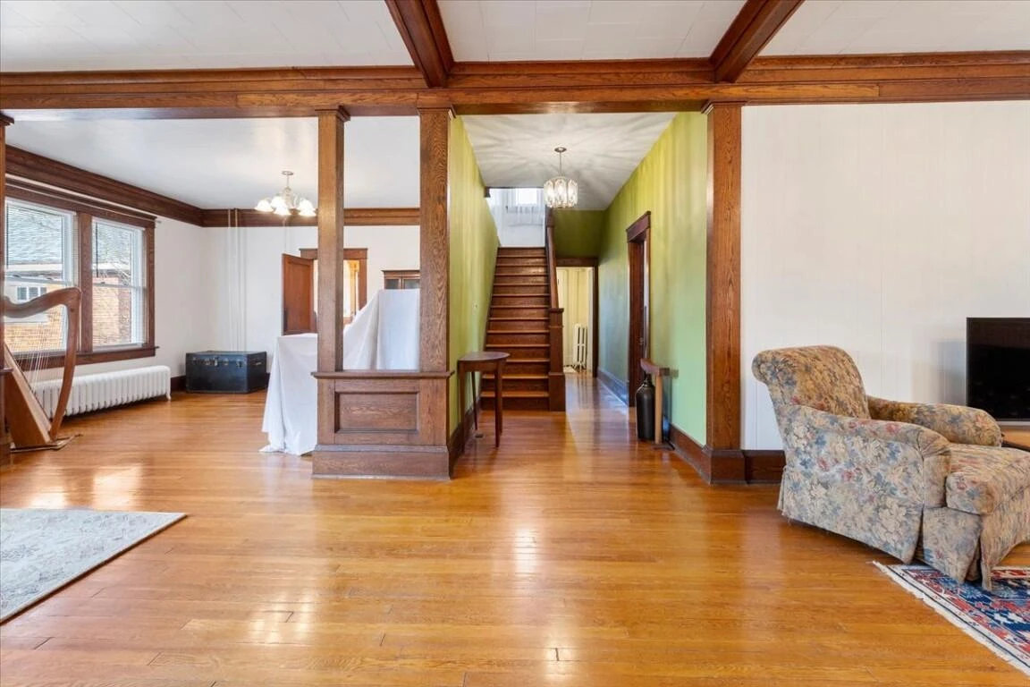 36 NW 8th ST NW - Photo 8
