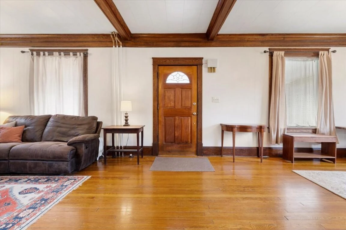 36 NW 8th ST NW - Photo 9
