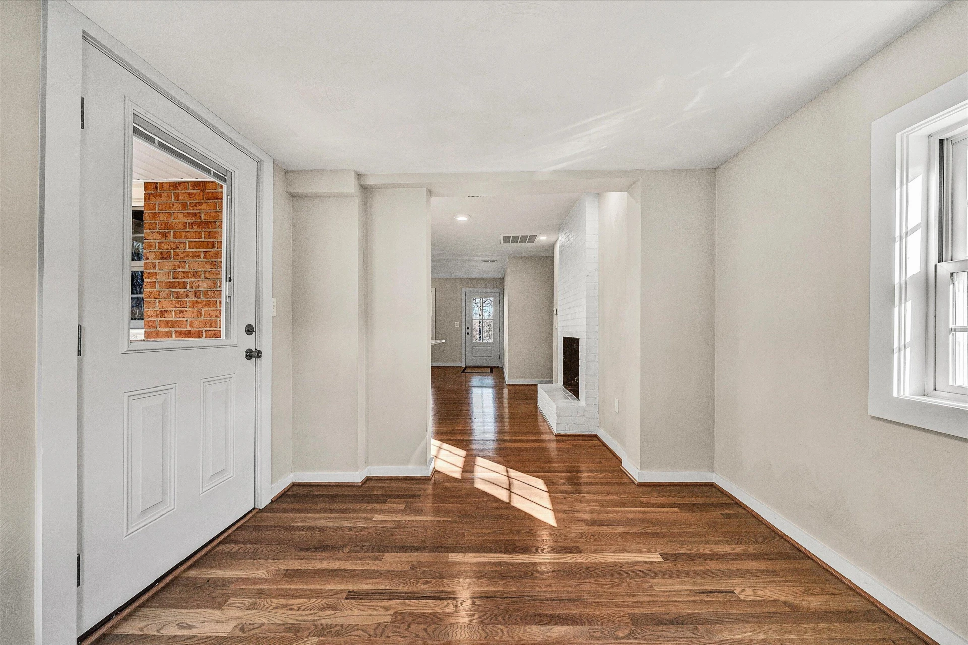 4883 Edwardsville RD - Photo 10