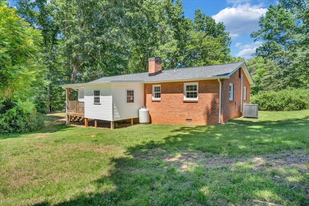 4883 Edwardsville RD - Photo 30