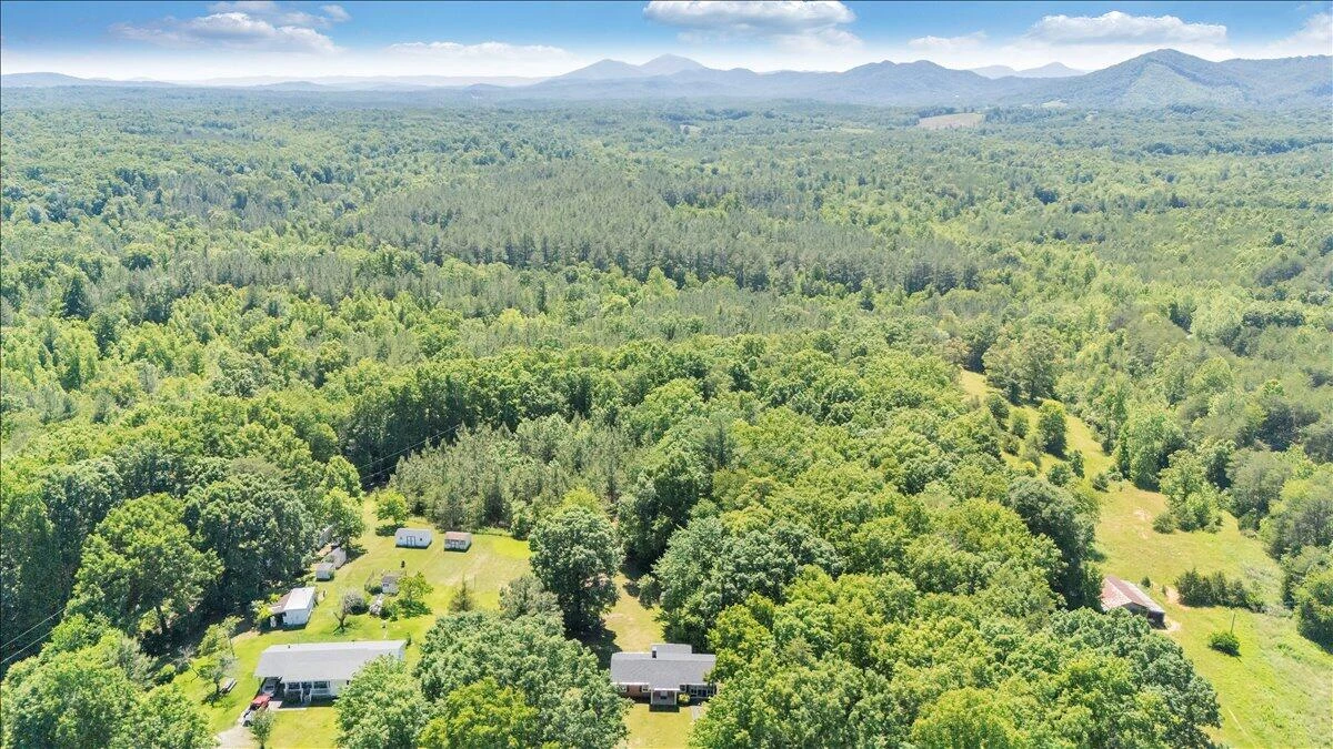 4883 Edwardsville RD - Photo 46
