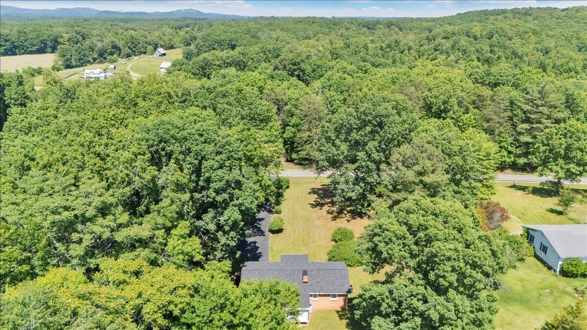4883 Edwardsville RD - Photo 48