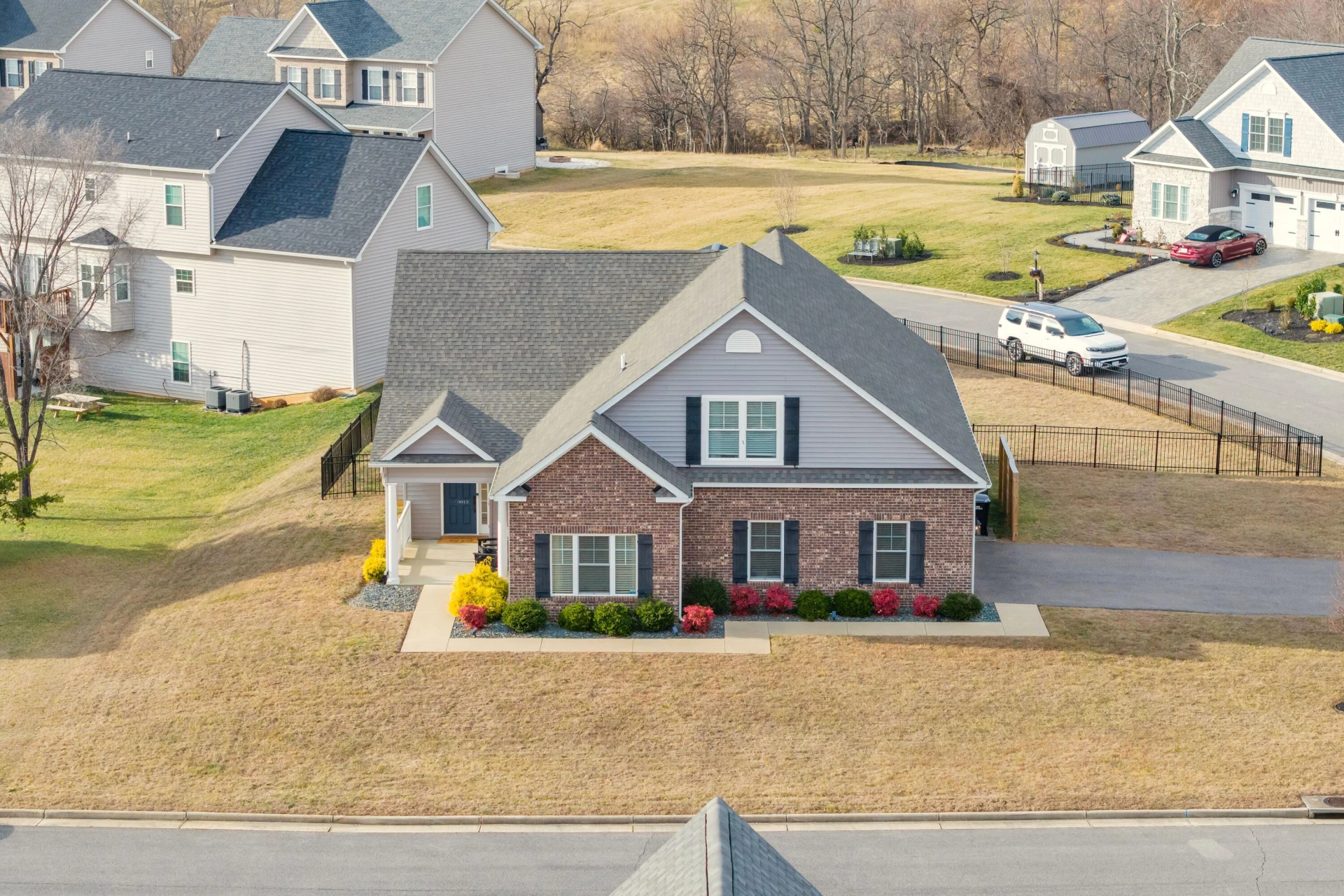3015 Adam DR - Photo 2