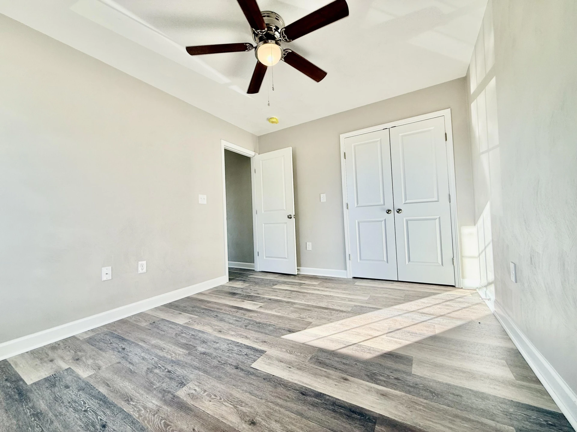 4305 Camille AVE NW - Photo 6