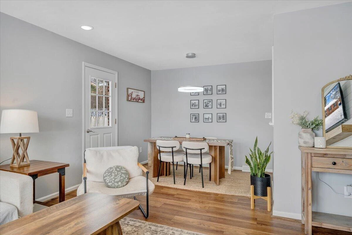 4753 Long Acre DR NE - Photo 6