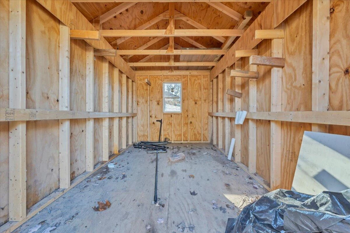 2554 ALBERTA AVE SW - Photo 35