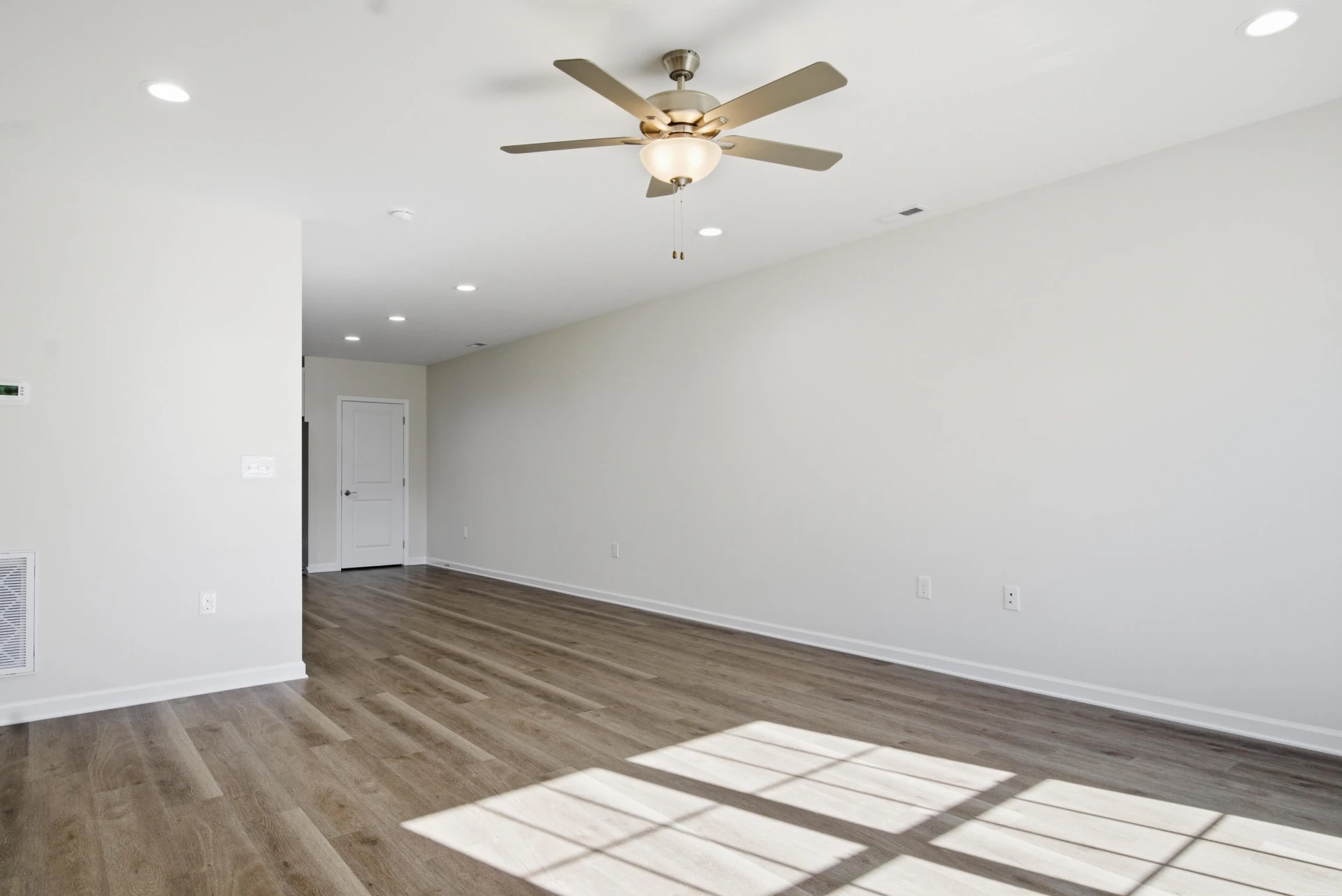 409 N Washington AVE #12 - Photo 6